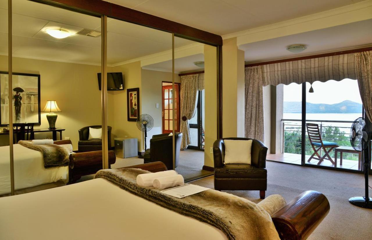 Stirling Manor Boutique Guest House Hartbeespoort Esterno foto