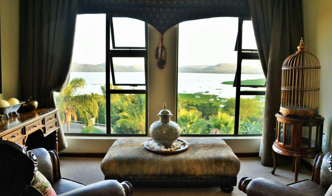 Stirling Manor Boutique Guest House Hartbeespoort Esterno foto