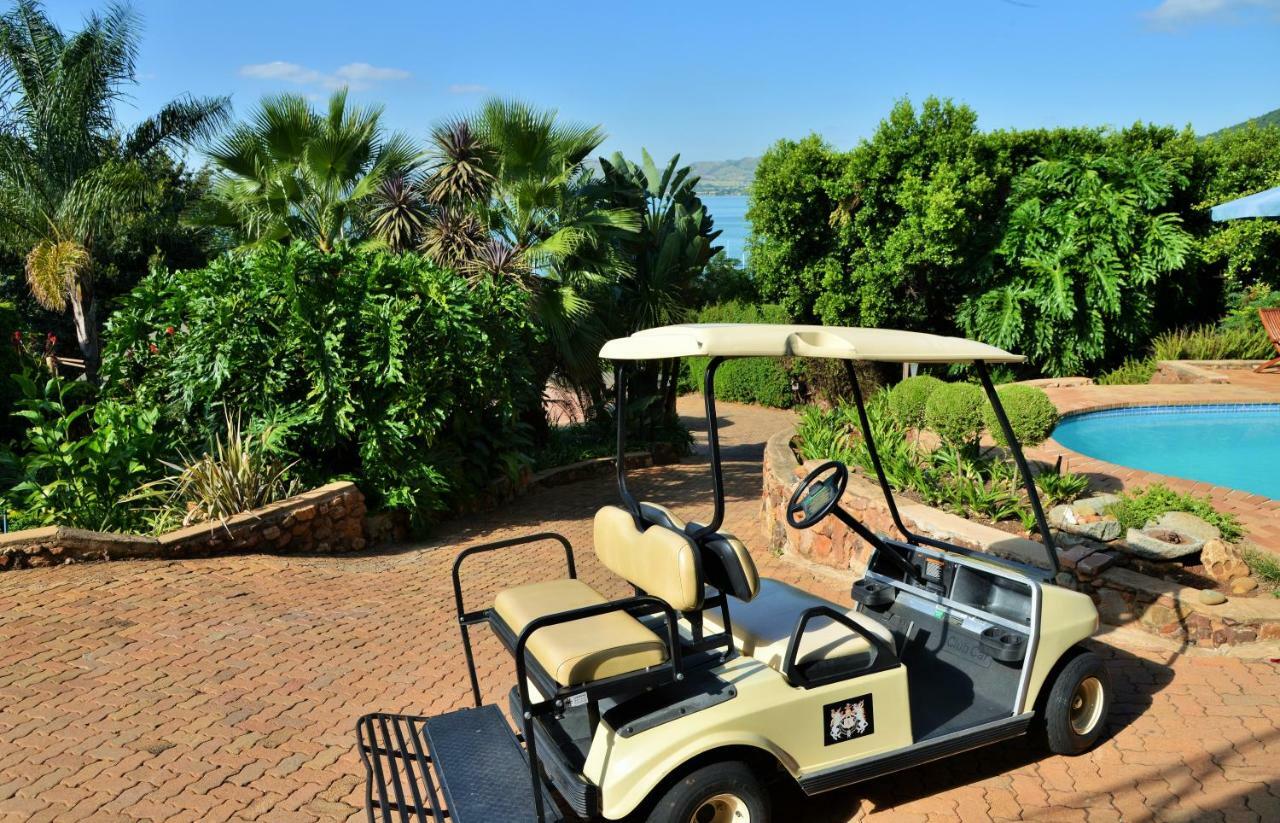 Stirling Manor Boutique Guest House Hartbeespoort Esterno foto