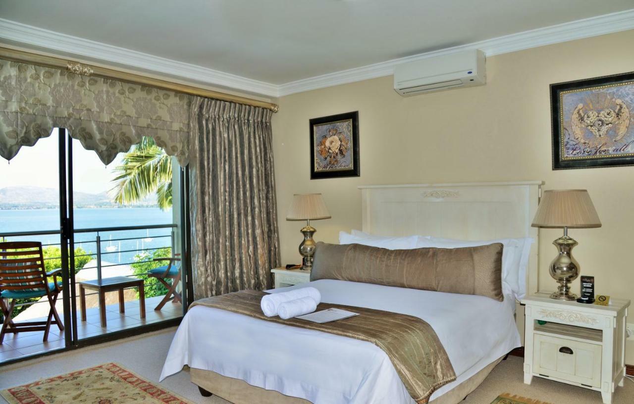 Stirling Manor Boutique Guest House Hartbeespoort Esterno foto